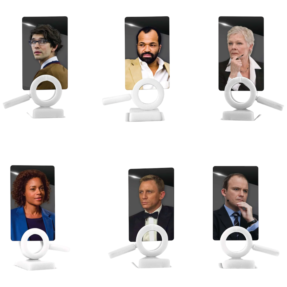 Hasbro Gaming Cluedo James Bond
